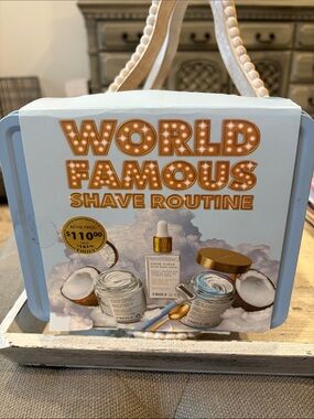TRULY World Famous Shave Routine Set
